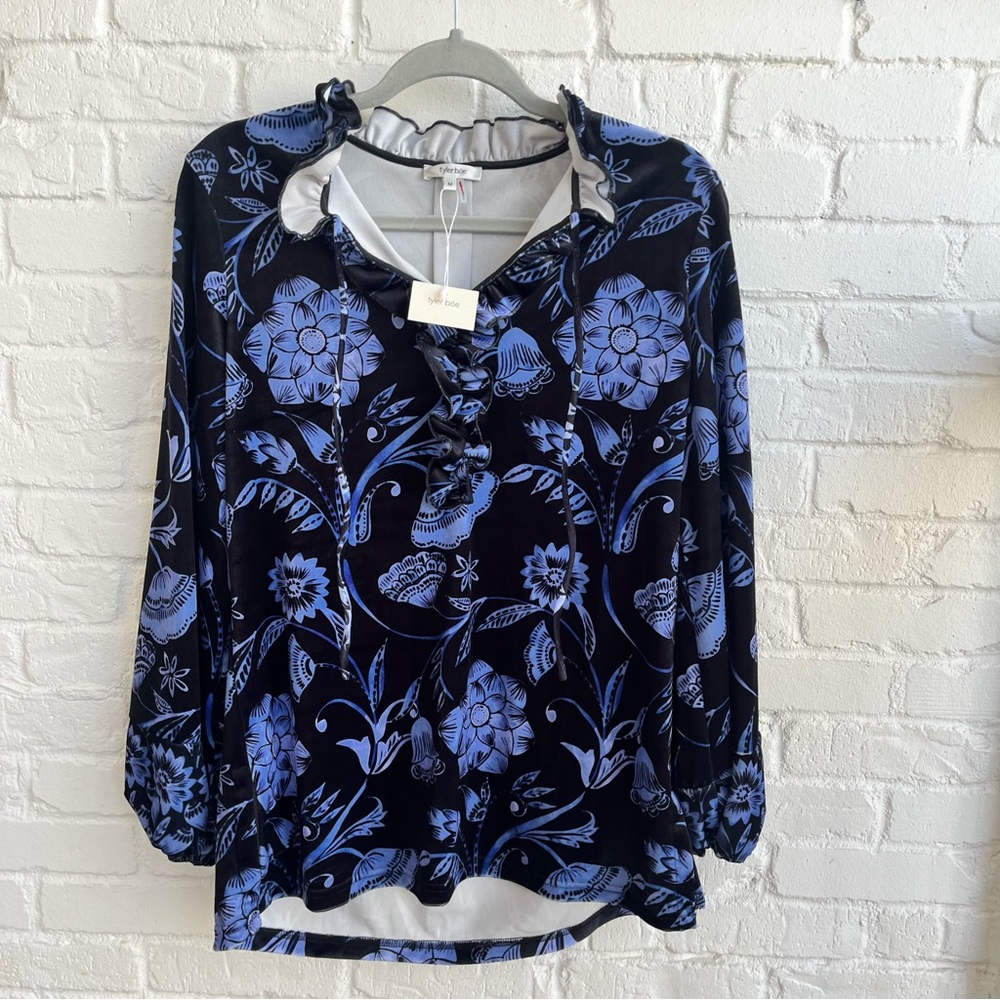 NWT Tyler Boe Long Sleeve Blouse